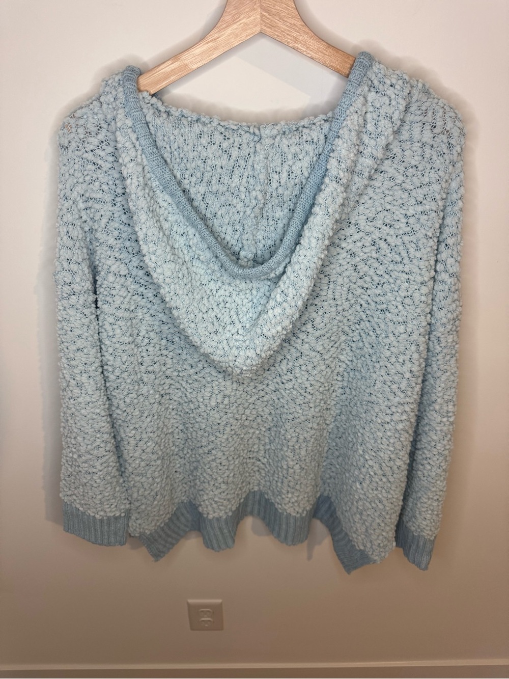 NWT Miracle Brand Light Blue Popcorn Knit Hooded Sweater| S/M Cotton Blend - Picture 4 of 7